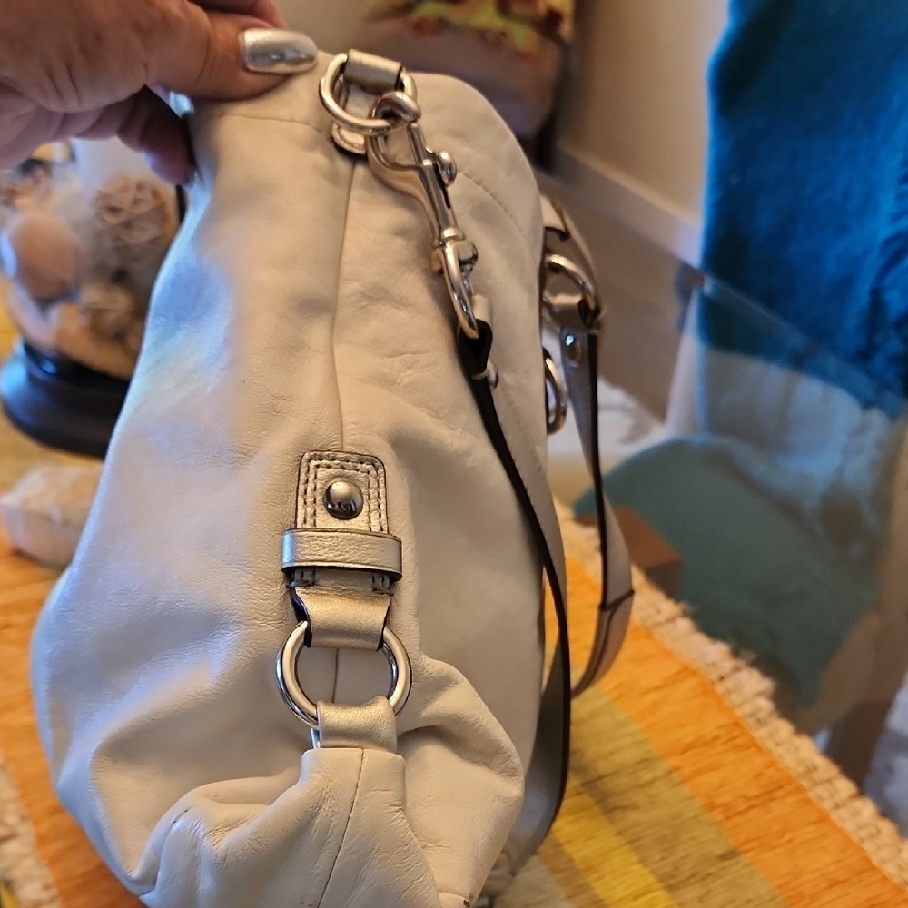 Coach Gray Shoulder Bag with Silver Hardware - Picture 5 of 16